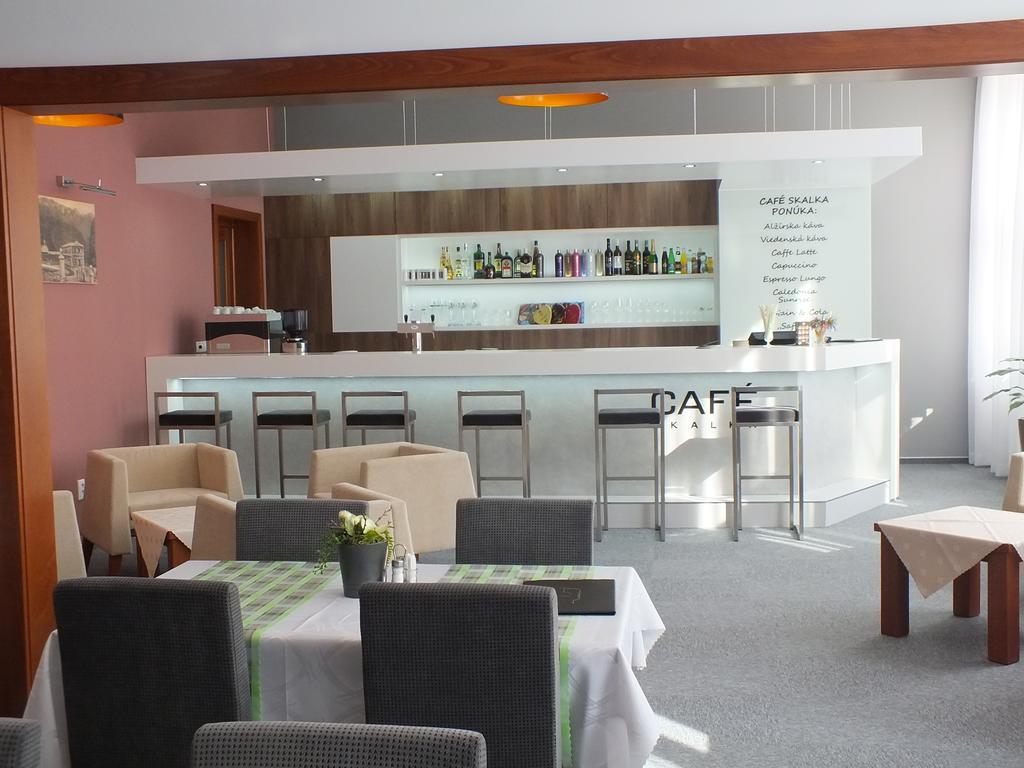 Hotel Skalka 라젝크테플리스 외부 사진