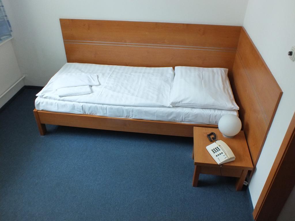 Hotel Skalka 라젝크테플리스 외부 사진
